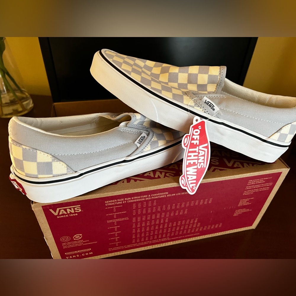 Classic slip-on VANS size 8 checkerboard gray dawn. New in box. Never worn